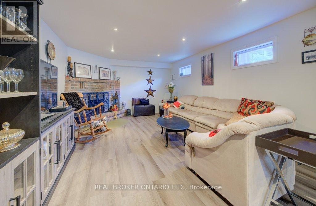 34 Willow Green Court, Kitchener, Ontario  N2N 1W6 - Photo 30 - X12597804