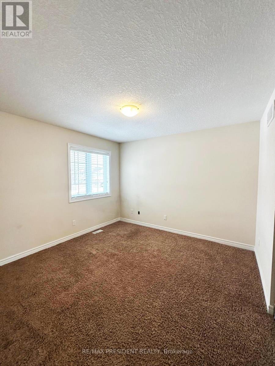 108 Yates Avenue, Cambridge, Ontario  N1P 0A4 - Photo 22 - X12597864