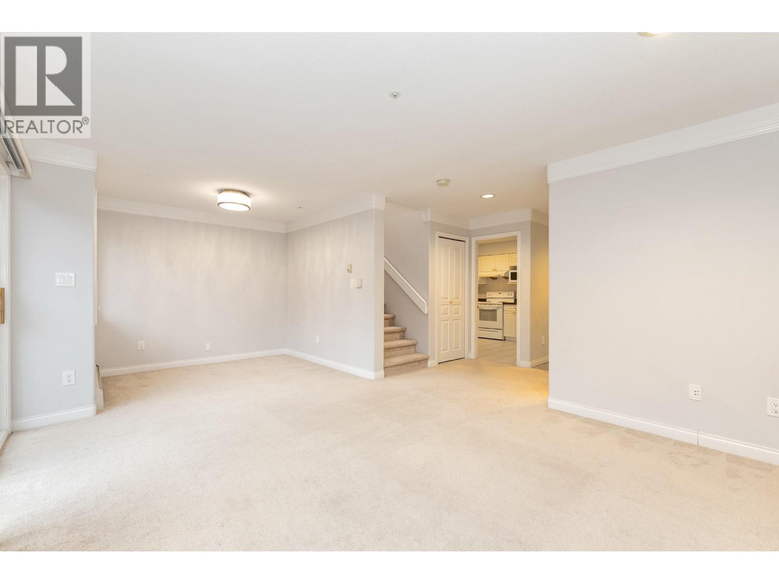 779 W 69th Avenue, Vancouver, British Columbia  V6P 2W2 - Photo 8 - R3071732