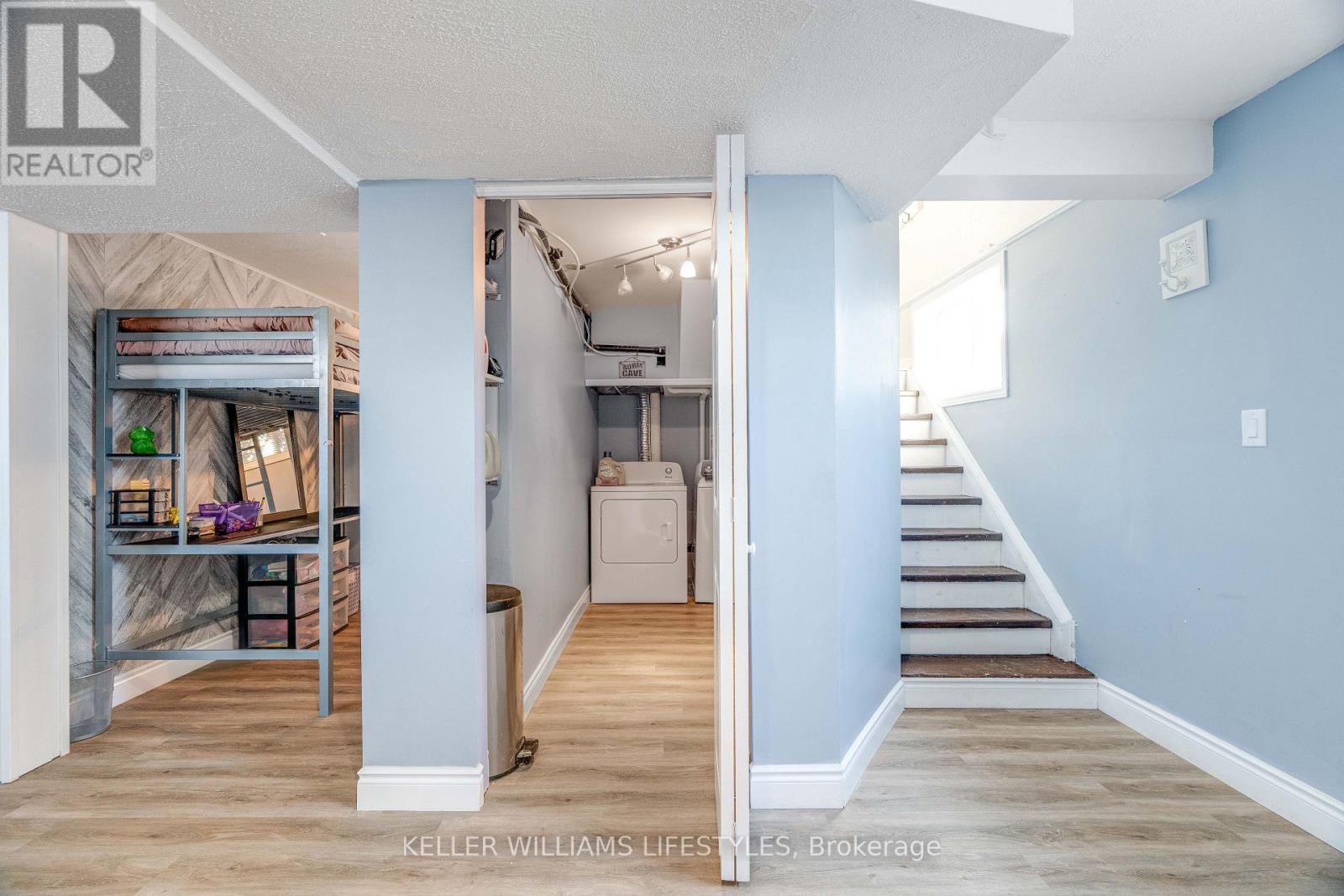 141 Graham Street, Southwest Middlesex, Ontario  N0L 1M0 - Photo 31 - X12597986