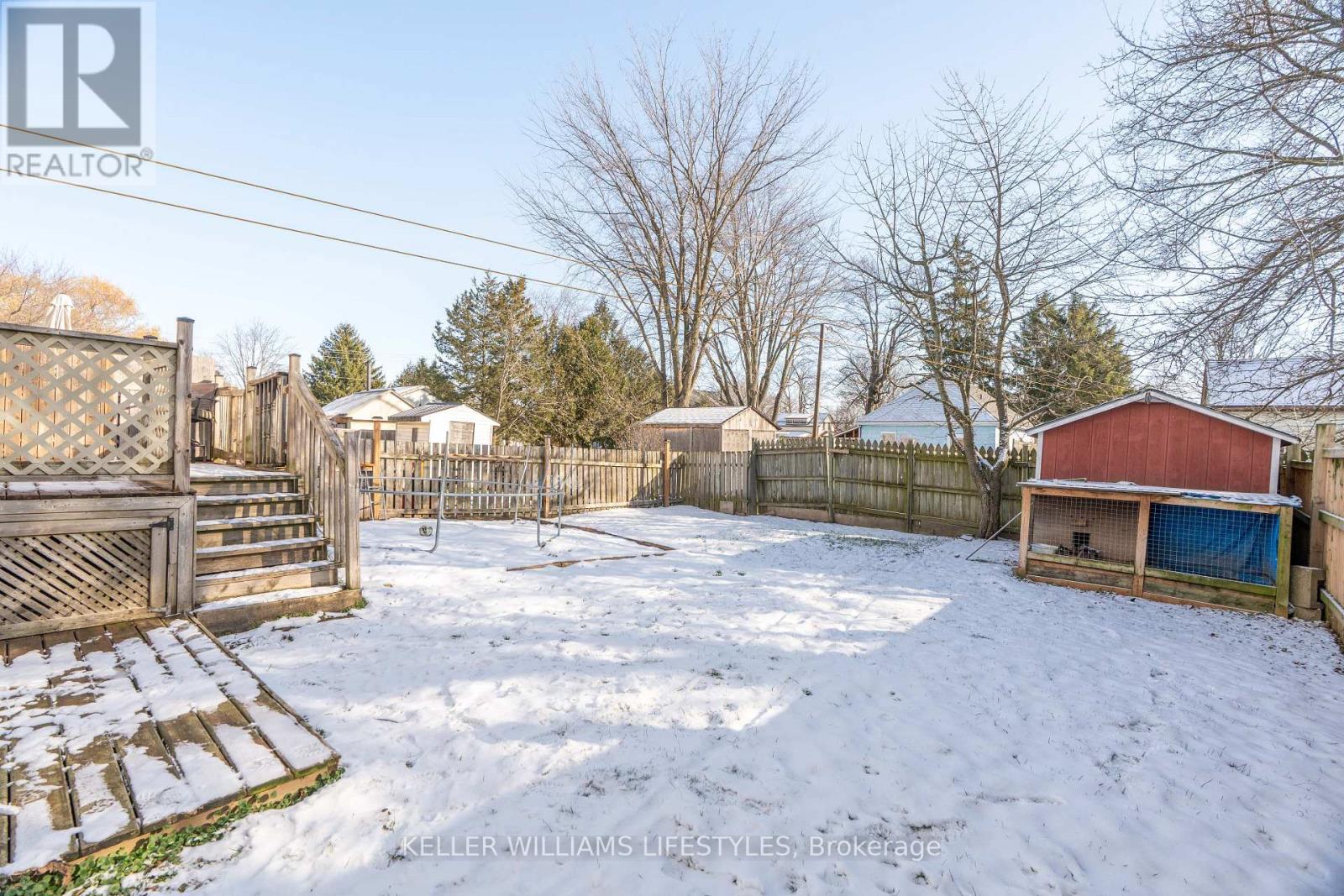 141 Graham Street, Southwest Middlesex, Ontario  N0L 1M0 - Photo 46 - X12597986