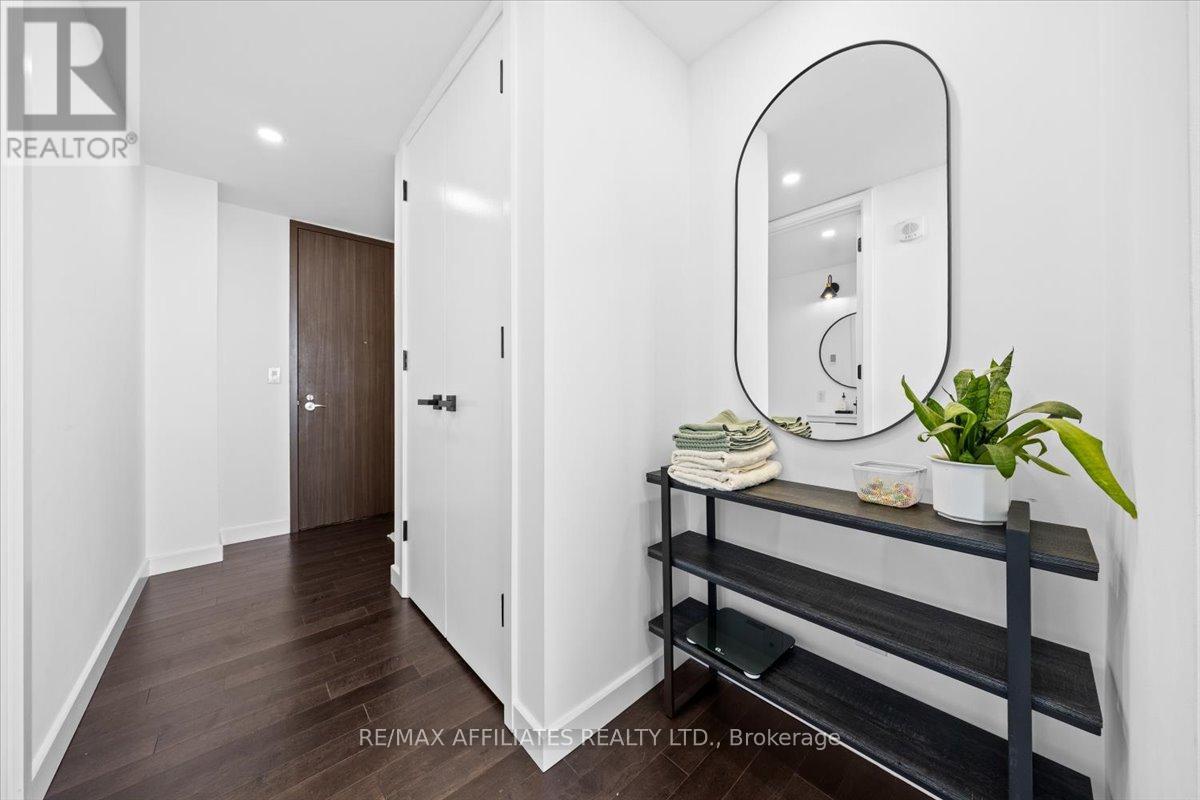 1401 - 201 Parkdale Avenue, Ottawa, Ontario  K1Y 1E8 - Photo 4 - X12597928