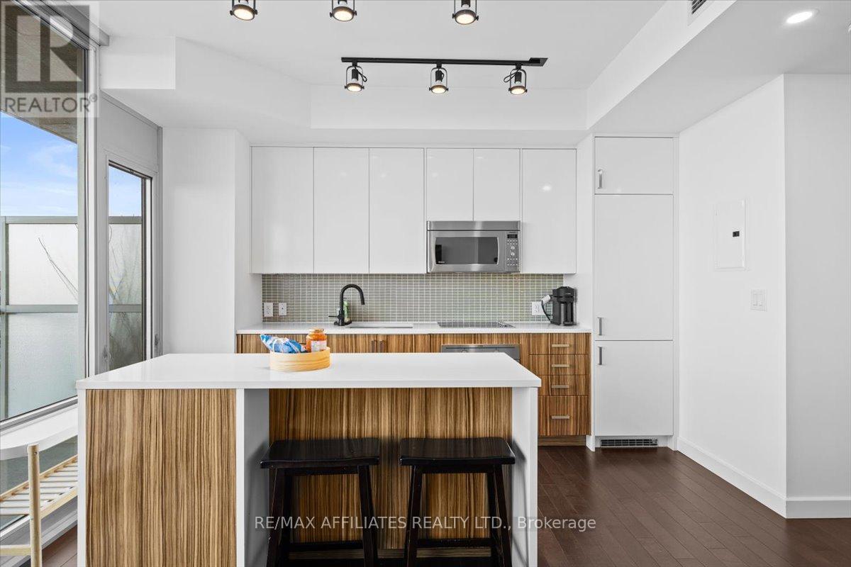 1401 - 201 Parkdale Avenue, Ottawa, Ontario  K1Y 1E8 - Photo 8 - X12597928