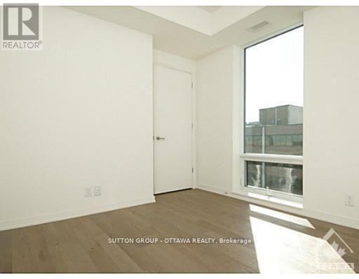 1102 - 428 Sparks Street, Ottawa, Ontario  K1R 0B3 - Photo 12 - X12597982
