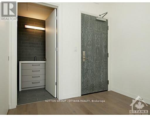 1102 - 428 Sparks Street, Ottawa, Ontario  K1R 0B3 - Photo 5 - X12597982