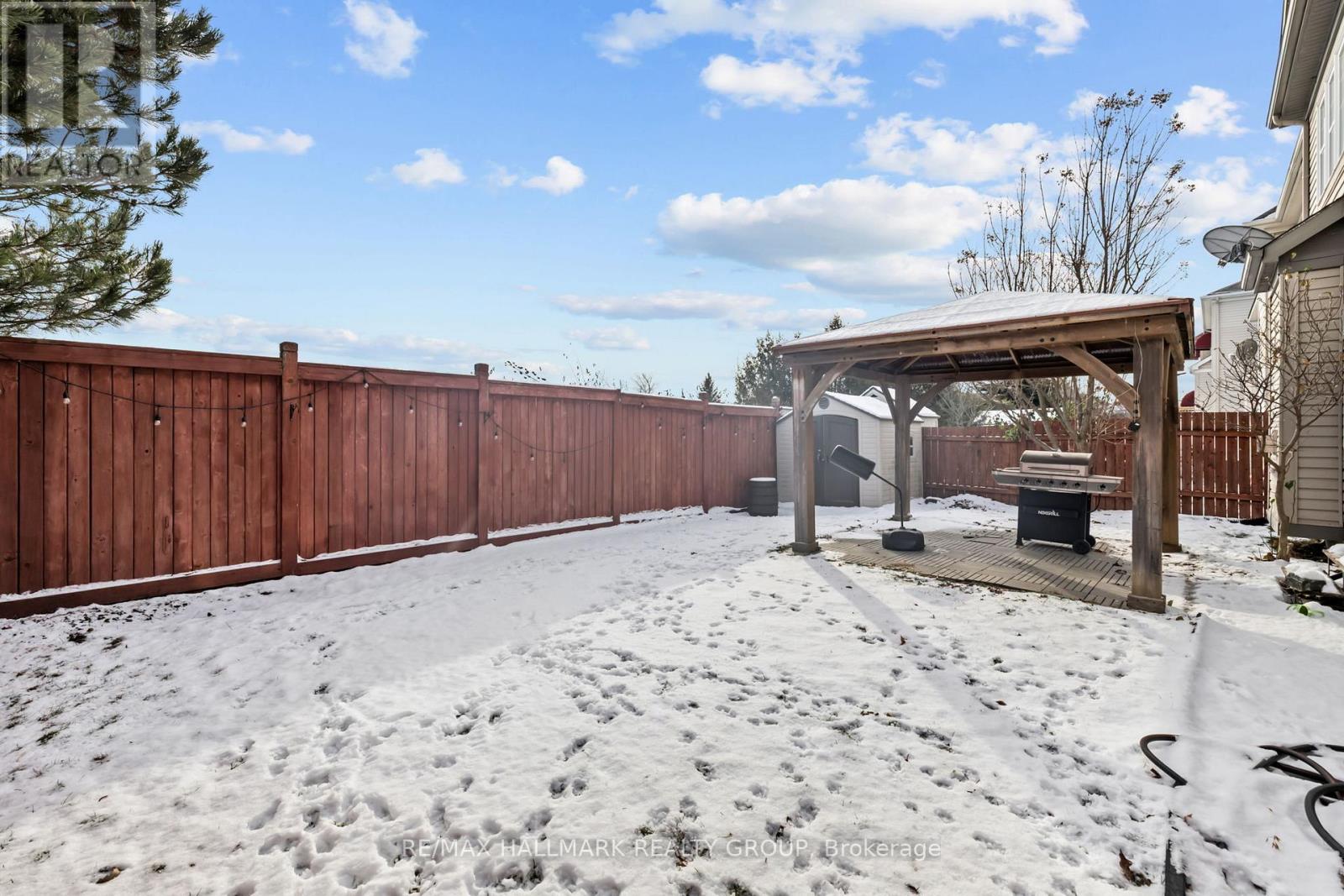 601 Rosehill Avenue, Ottawa, Ontario  K2S 0K3 - Photo 43 - X12598068