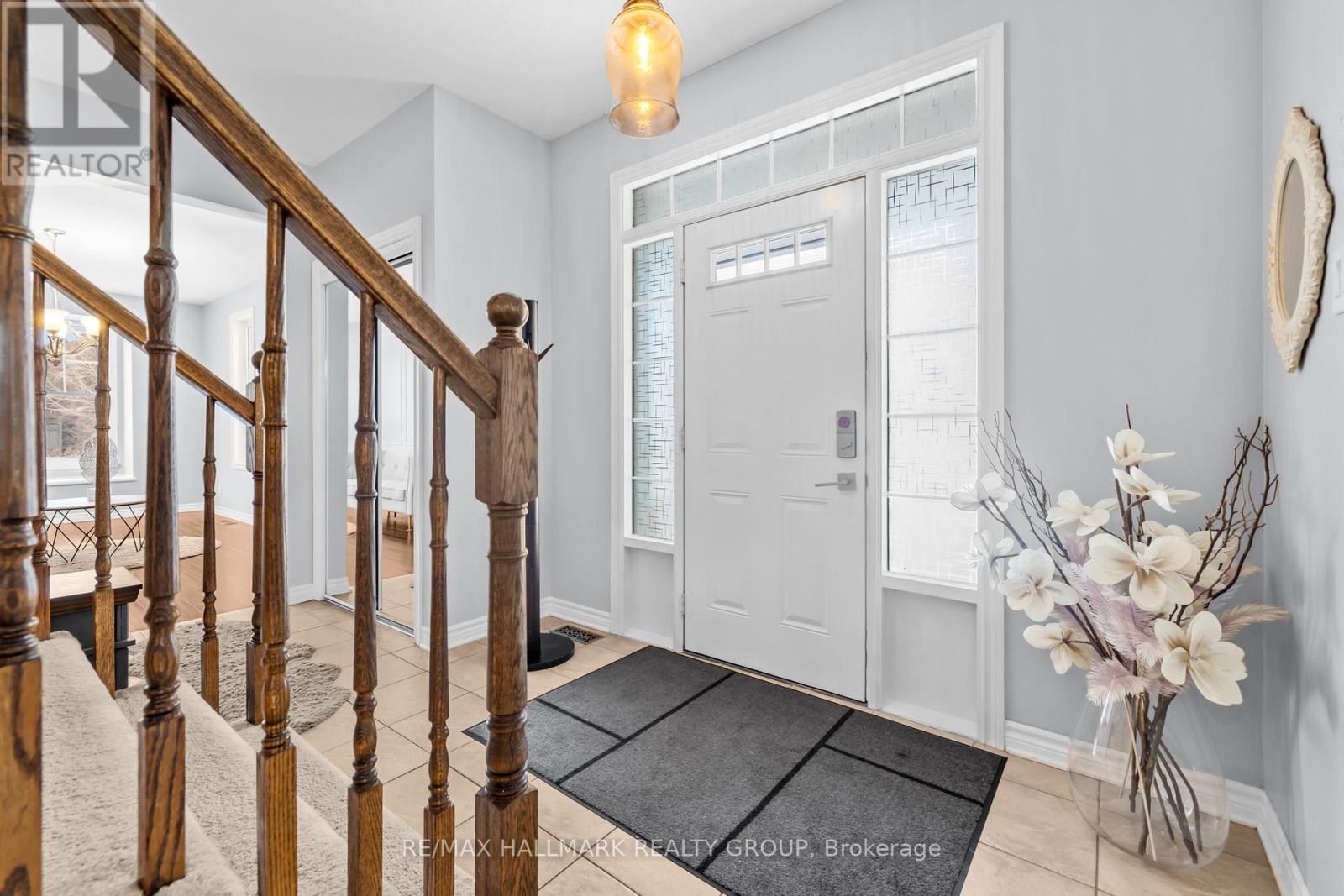 601 Rosehill Avenue, Ottawa, Ontario  K2S 0K3 - Photo 7 - X12598068