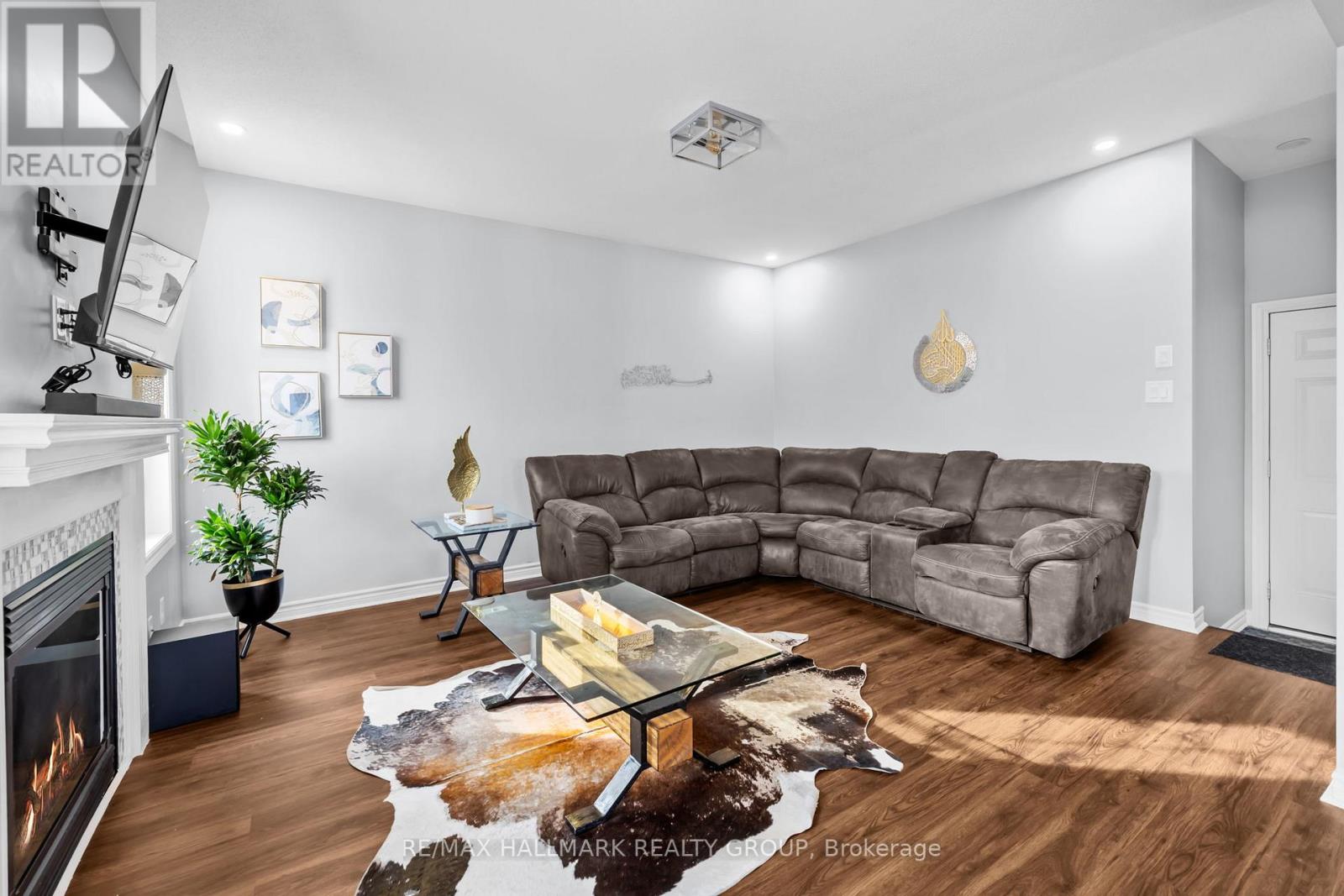 601 Rosehill Avenue, Ottawa, Ontario  K2S 0K3 - Photo 9 - X12598068