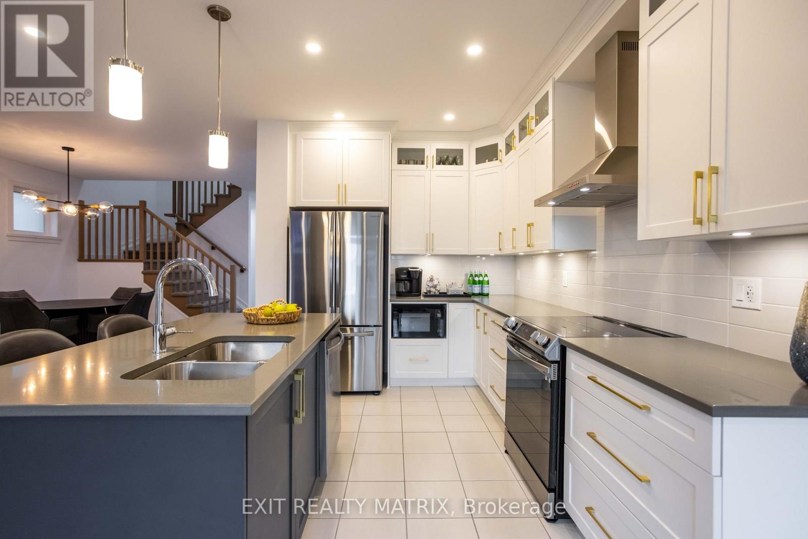 6487 Renaud Road, Ottawa, Ontario  K1W 0R8 - Photo 7 - X12598080