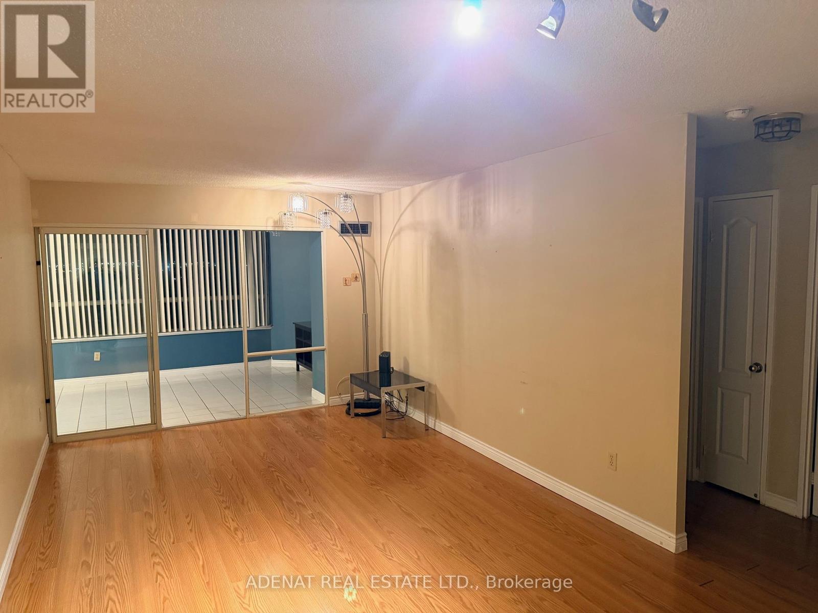 1810 - 7 Townsgate Drive, Vaughan, Ontario  L4J 7Z2 - Photo 19 - N12592682