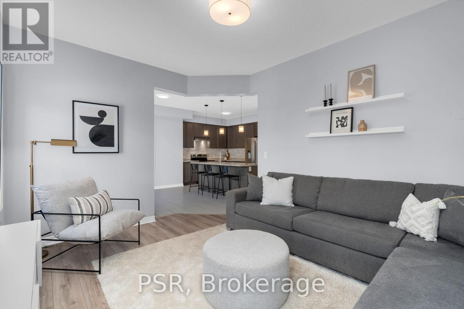 28 Battalion Drive, Essa, Ontario  L3W 0B3 - Photo 11 - N12597956