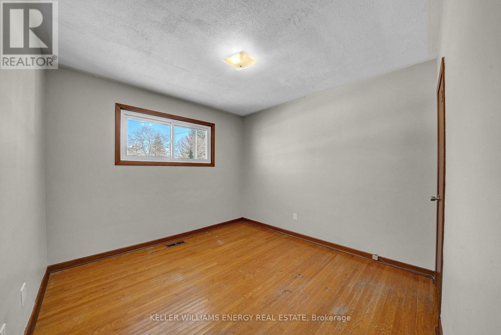 2086 Avalon Street, Oshawa, Ontario  L1L 1A7 - Photo 21 - E12598030