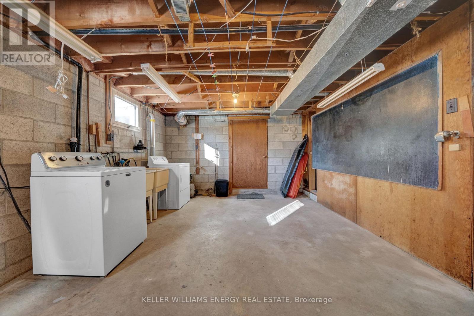 2086 Avalon Street, Oshawa, Ontario  L1L 1A7 - Photo 30 - E12598030