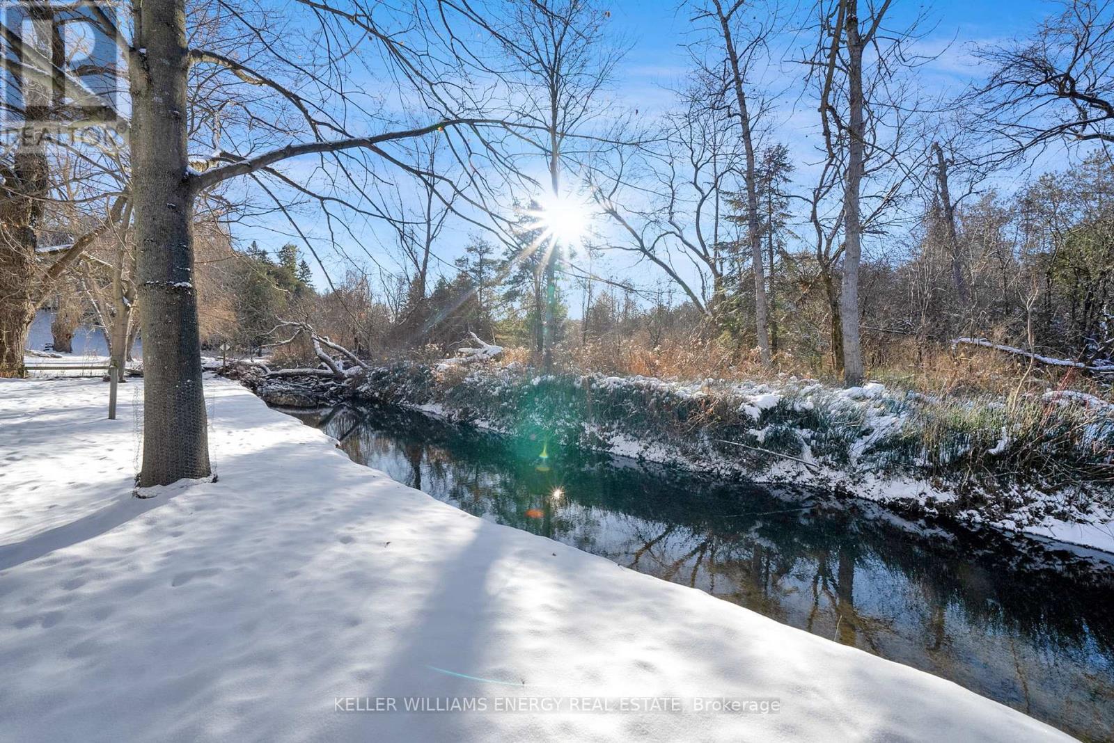 2086 Avalon Street, Oshawa, Ontario  L1L 1A7 - Photo 35 - E12598030