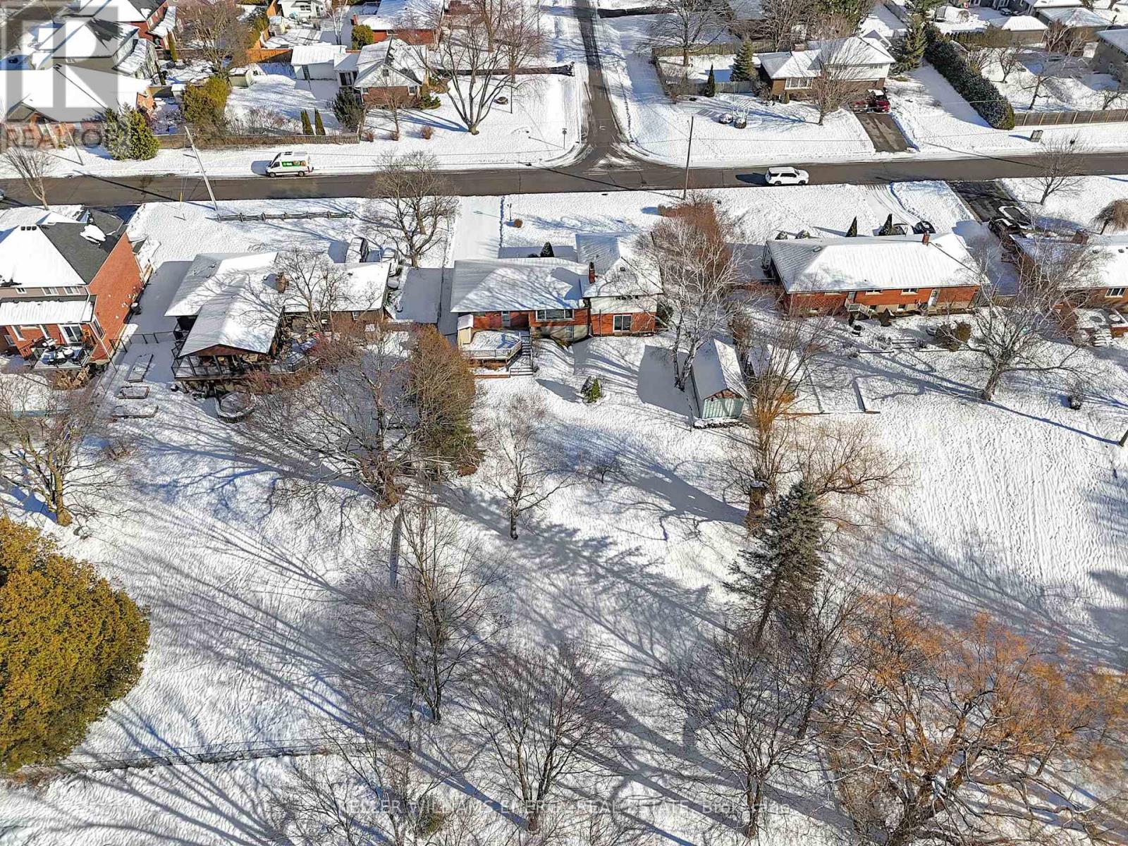 2086 Avalon Street, Oshawa, Ontario  L1L 1A7 - Photo 45 - E12598030