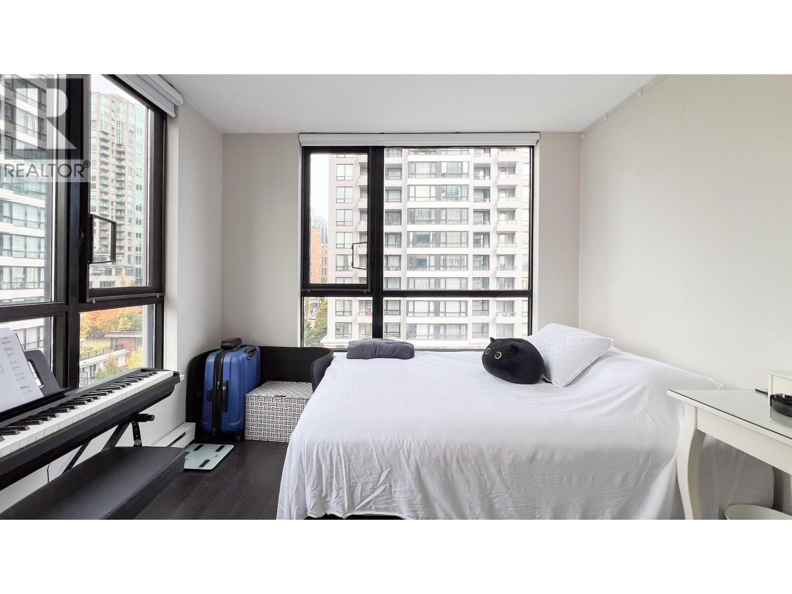 1002 977 Mainland Street, Vancouver, British Columbia V6B 1T2 - Photo 12 - R3064041