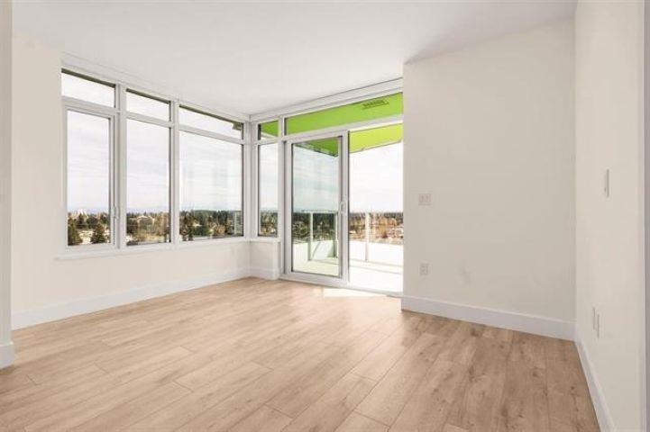 2502 10428 N Whalley Boulevard, Surrey, British Columbia  V3T 1W6 - Photo 3 - R3059026