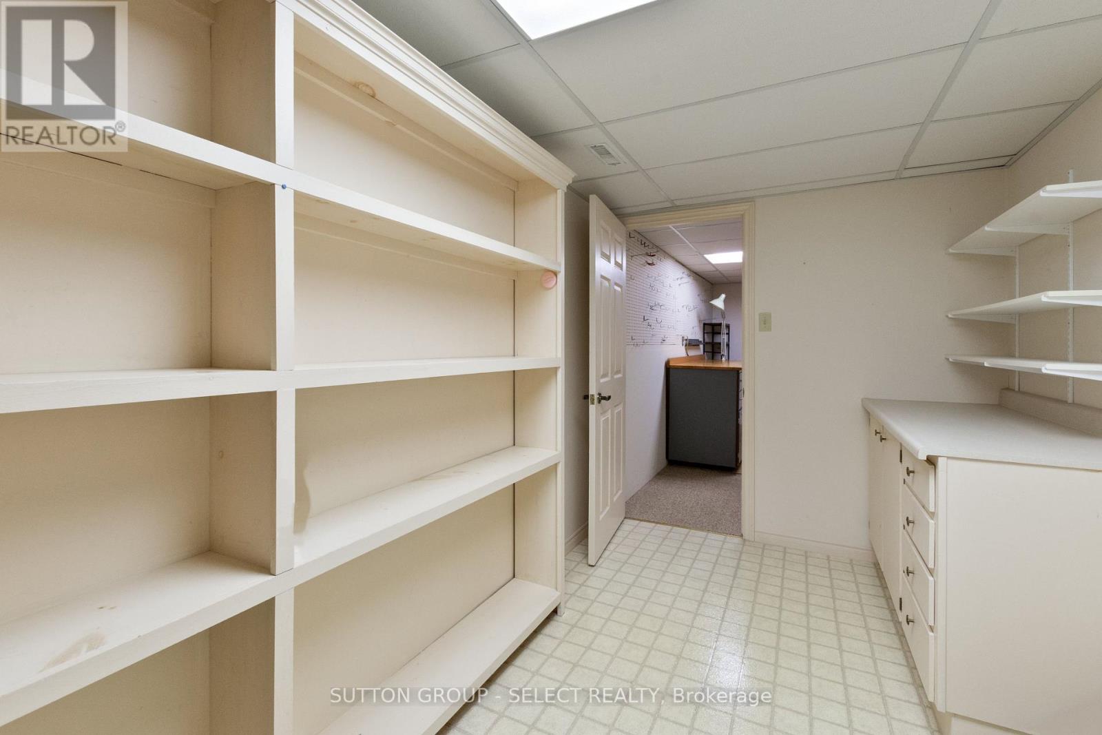 37 - 1443 Commissioners Road W, London South, Ontario  N6K 1E2 - Photo 29 - X12463744