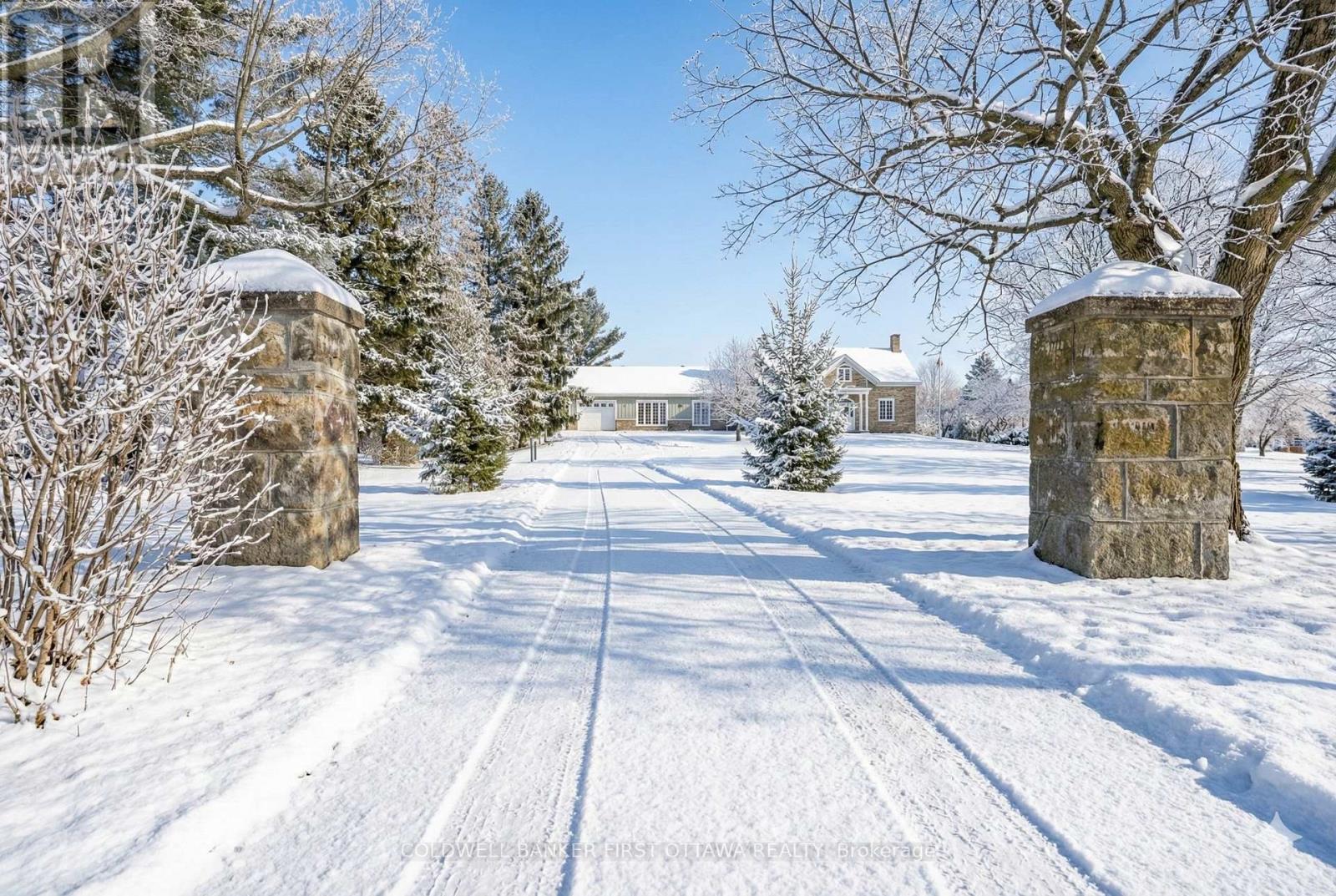 2638 Rideau Ferry Road, Drummond/north Elmsley, Ontario  K7H 0G5 - Photo 47 - X12530206