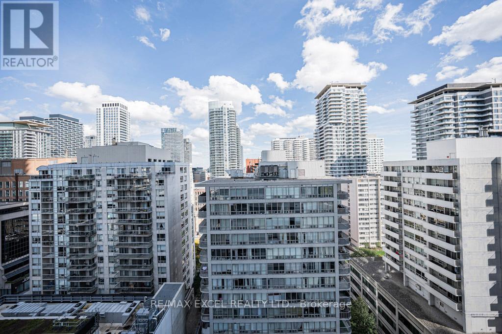 1302 - 2221 Yonge Street, Toronto, Ontario  M4S 0B8 - Photo 31 - C12597940
