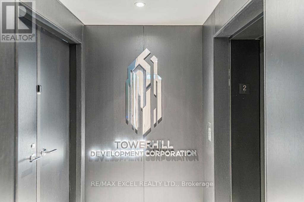 1302 - 2221 Yonge Street, Toronto, Ontario  M4S 0B8 - Photo 32 - C12597940