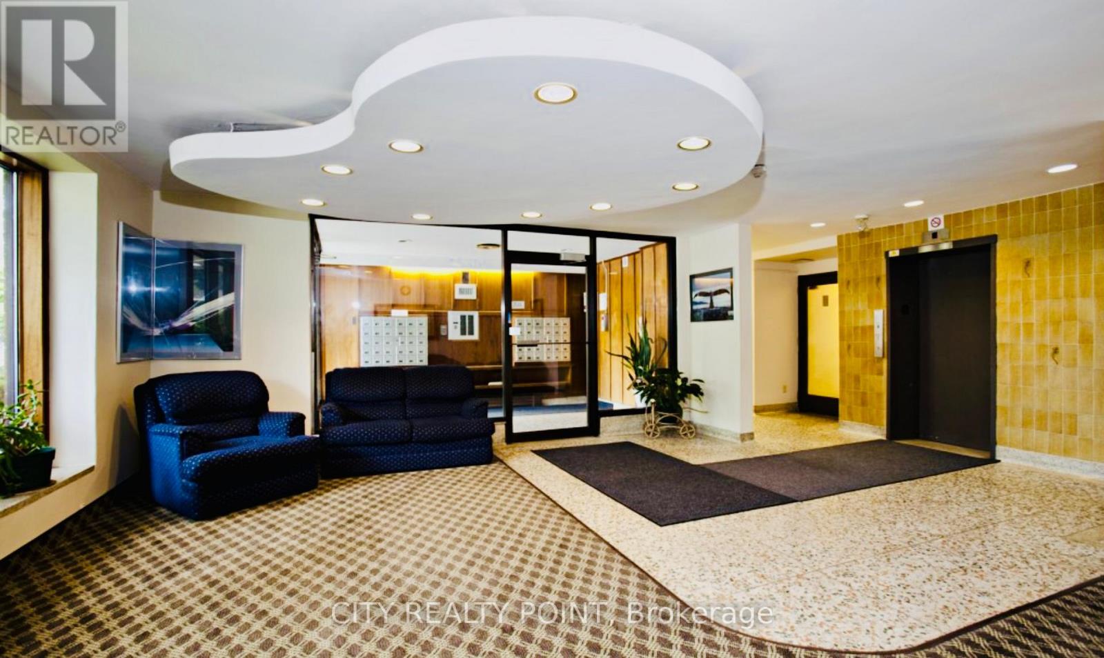 510 - 2 Grandstand Place, Toronto, Ontario  M4H 1E2 - Photo 14 - C12598020