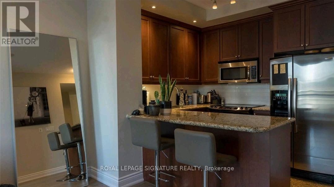 622 - 628 Fleet Street, Toronto, Ontario  M5V 1A8 - Photo 3 - C12598028