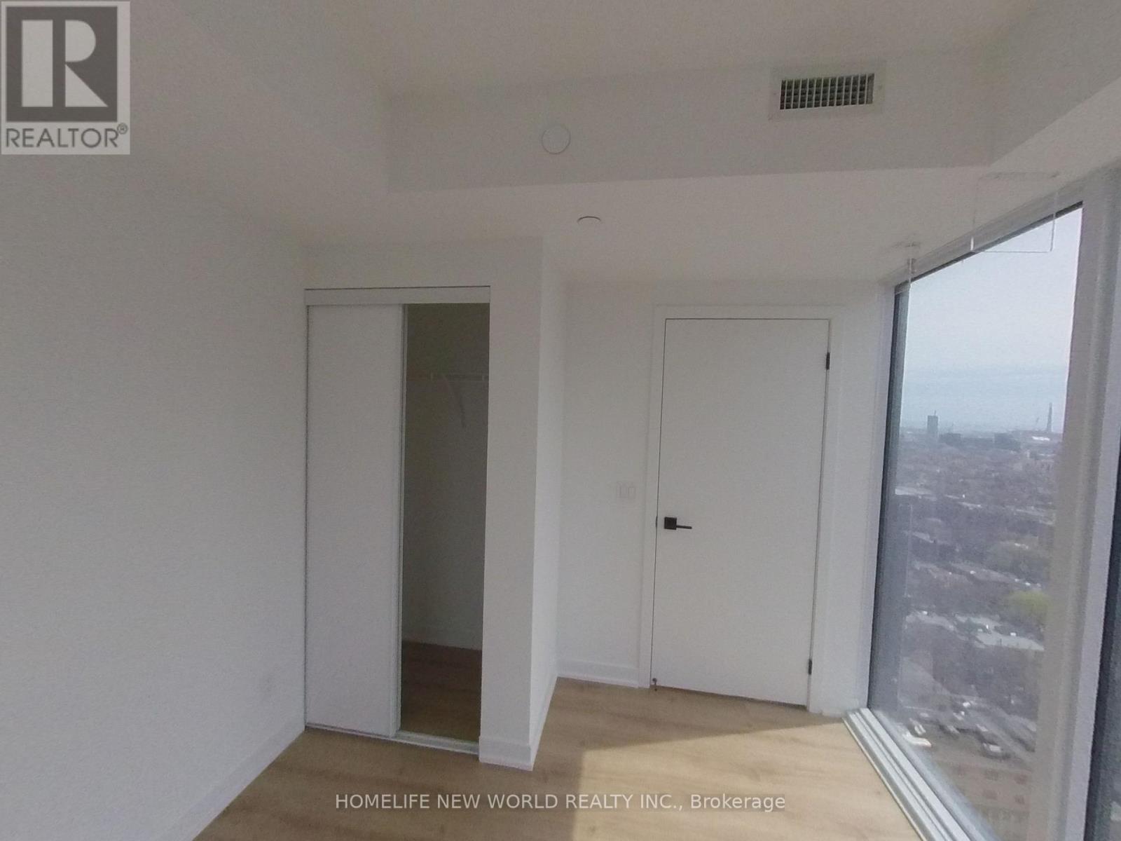 2802 - 319 Jarvis Street, Toronto, Ontario  M5B 0C8 - Photo 3 - C12598086