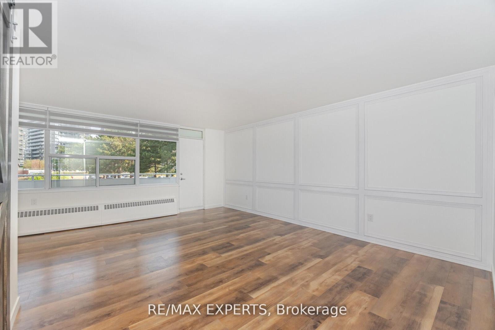 306 - 10 Parkway Forest Drive, Toronto, Ontario  M2J 1L3 - Photo 8 - C12598126