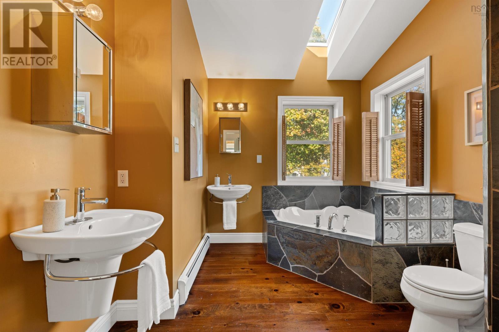 6880 Quinpool Road, Halifax, Nova Scotia  B3L 1C4 - Photo 35 - 202526719