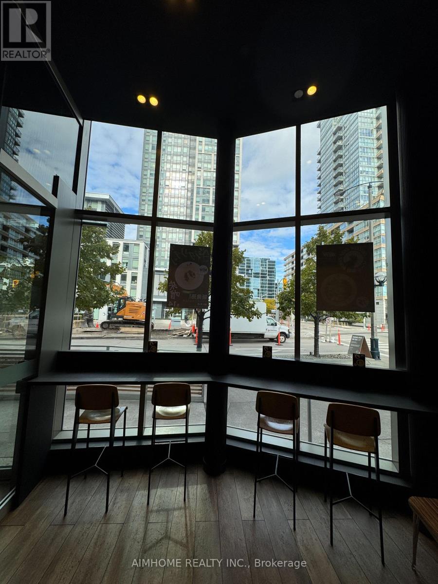 115 Fort York Boulevard, Toronto, Ontario  M5V 0J9 - Photo 10 - C12596540