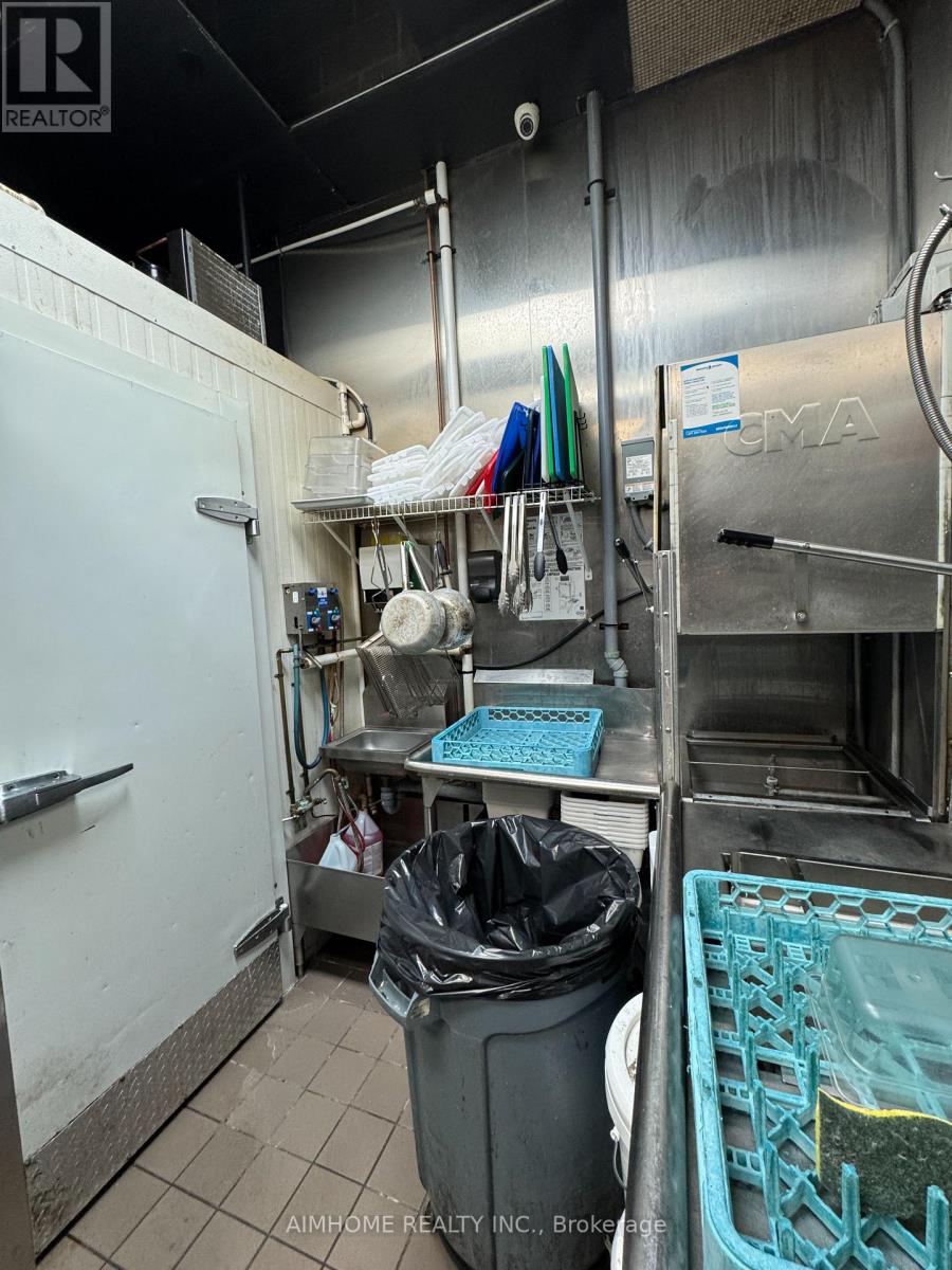 115 Fort York Boulevard, Toronto, Ontario  M5V 0J9 - Photo 7 - C12596540