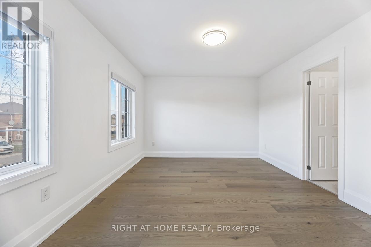 37 Oceanpearl Crescent, Whitby, Ontario  L1N 0C5 - Photo 19 - E12597954