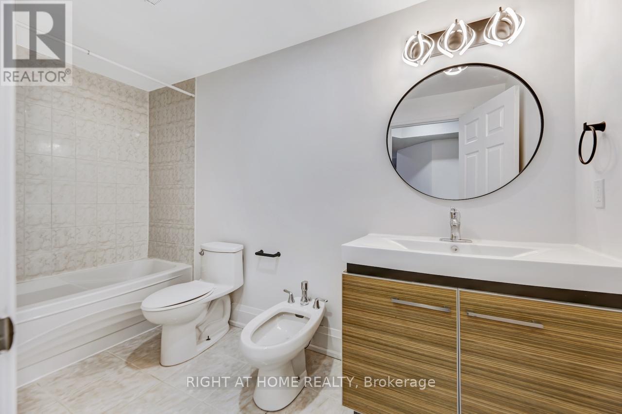 37 Oceanpearl Crescent, Whitby, Ontario  L1N 0C5 - Photo 38 - E12597954