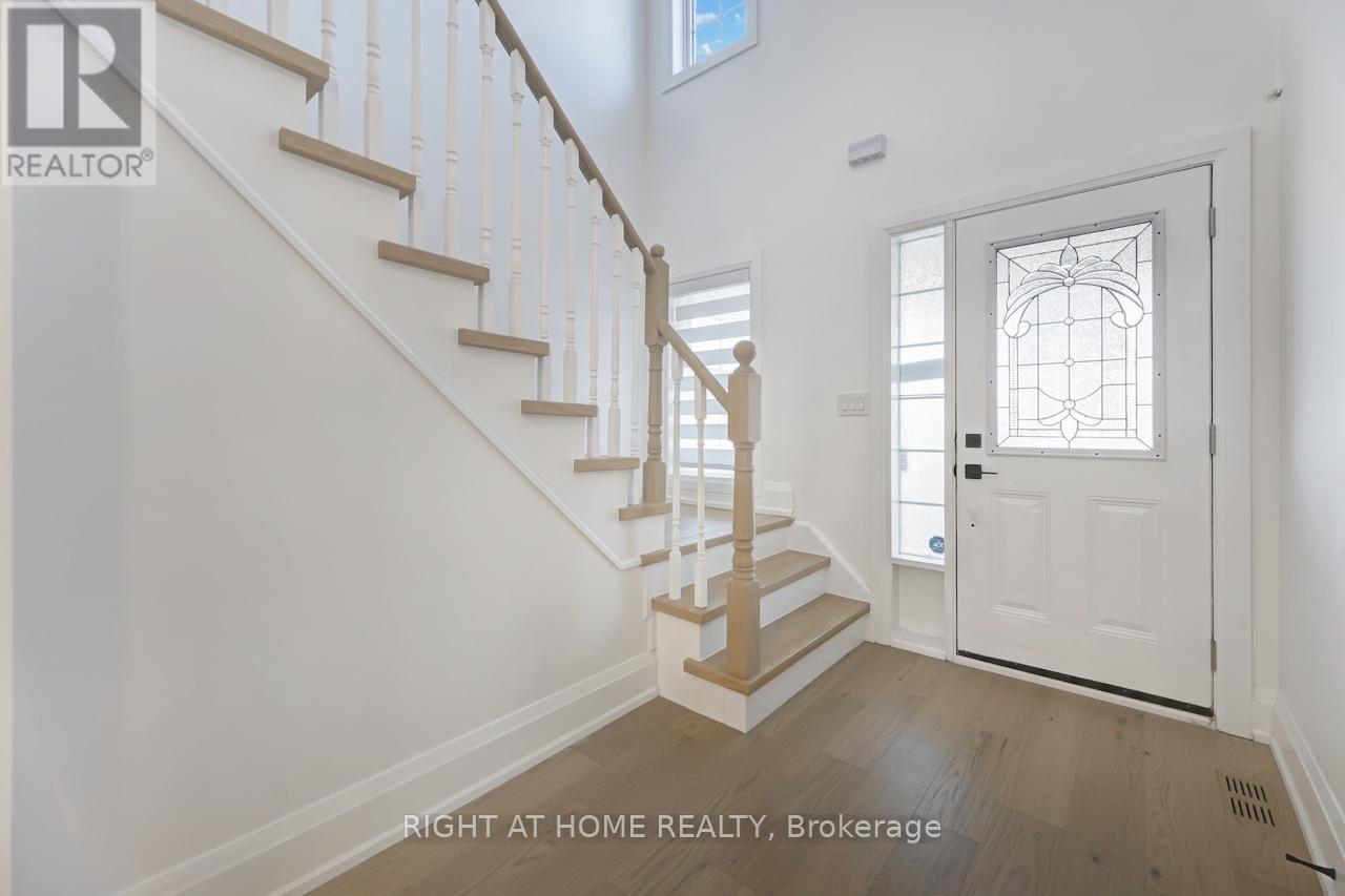 37 Oceanpearl Crescent, Whitby, Ontario  L1N 0C5 - Photo 4 - E12597954