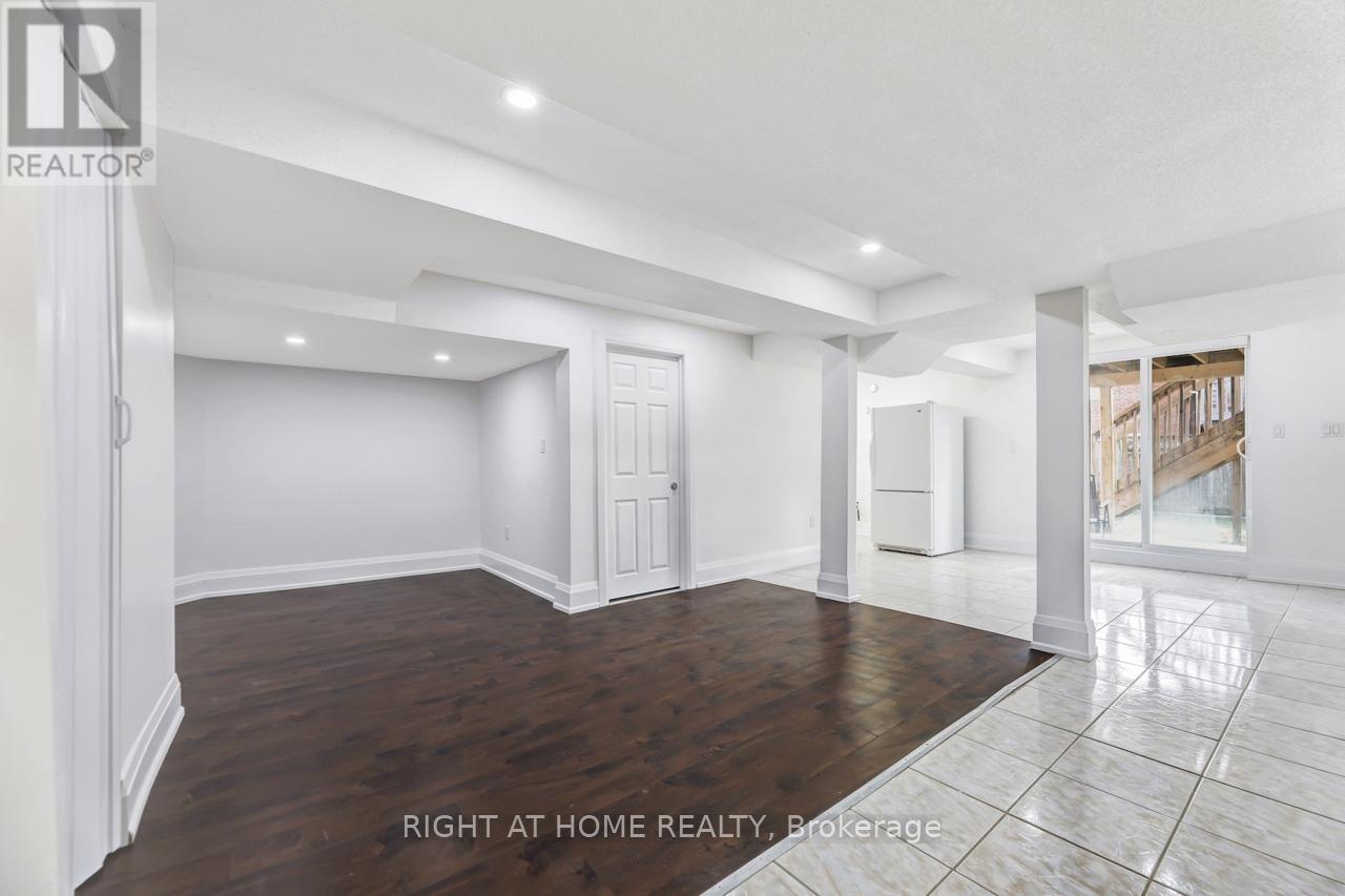 37 Oceanpearl Crescent, Whitby, Ontario  L1N 0C5 - Photo 40 - E12597954