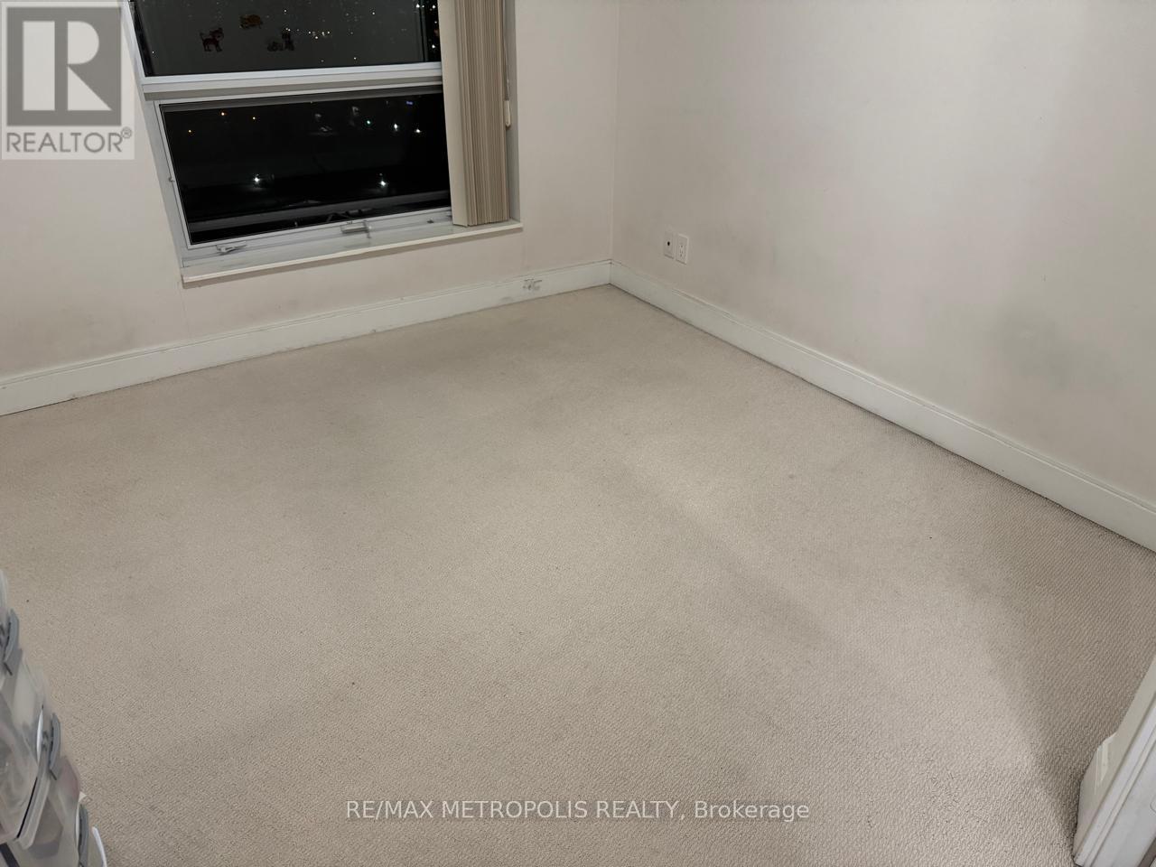 2622 - 135 Village Green Square, Toronto, Ontario  M1S 0G4 - Photo 8 - E12598104