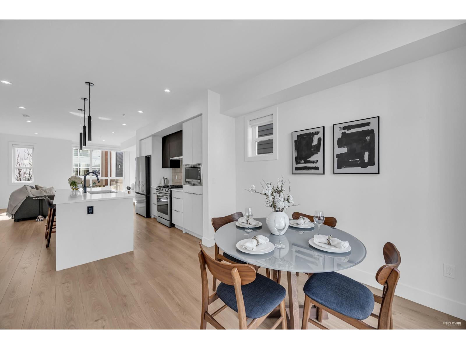 31 7670 207 Street, Langley, British Columbia  V2Y 3N7 - Photo 2 - R3071685