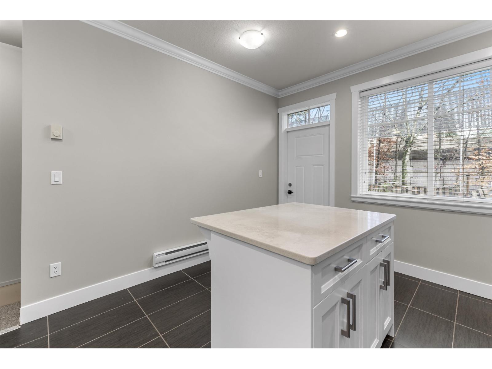 80 15399 Guildford Drive, Surrey, British Columbia  V3R 7C6 - Photo 11 - R3069867