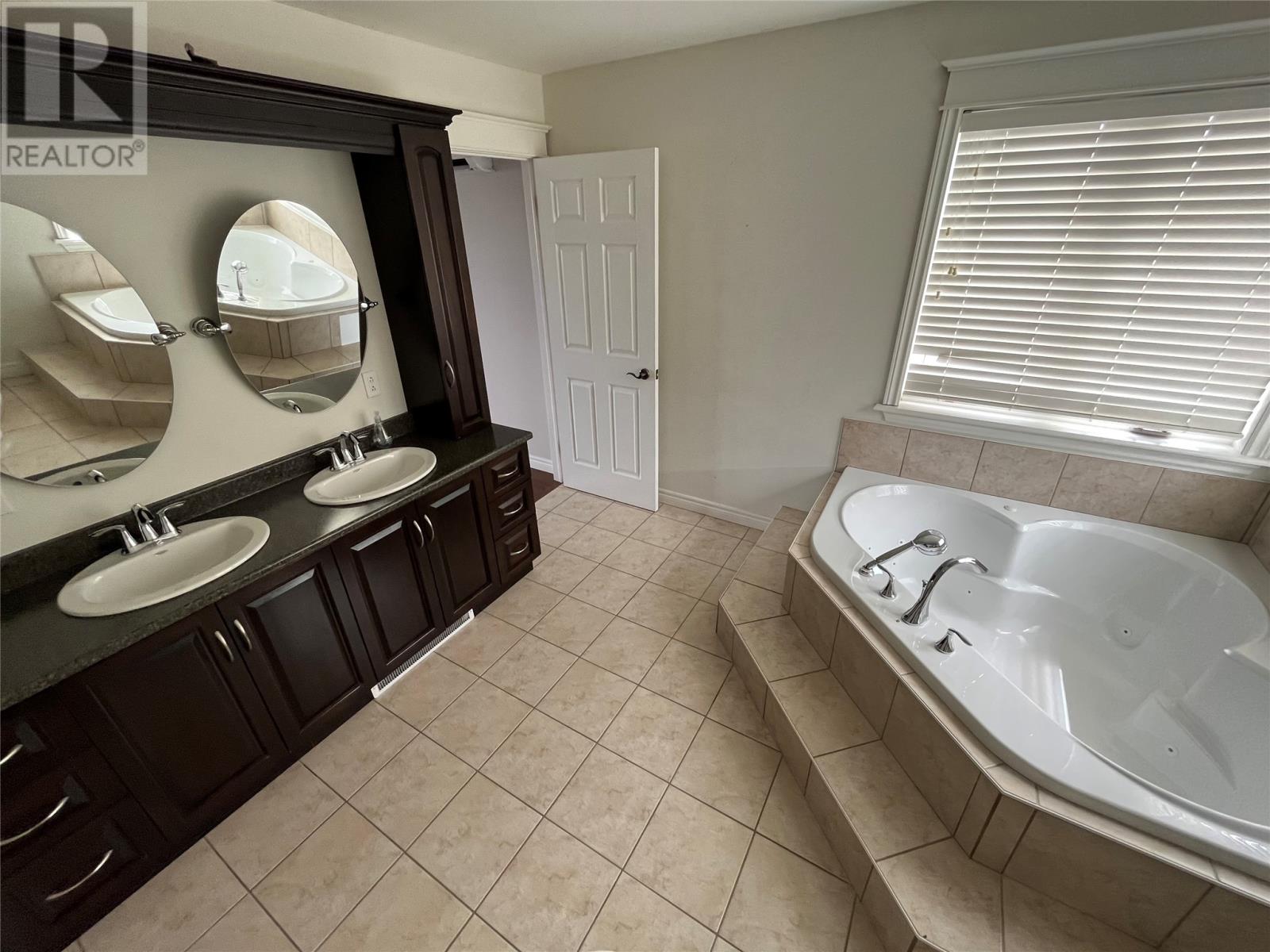 6 Blue Puttee Drive, St. John's, Newfoundland & Labrador  A1A 0A4 - Photo 18 - 1293072