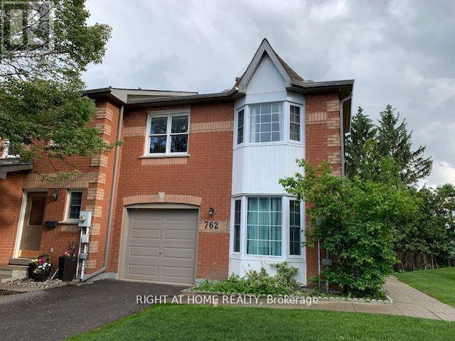 11 - 762 CARADONNA CRESCENT, Newmarket, Ontario