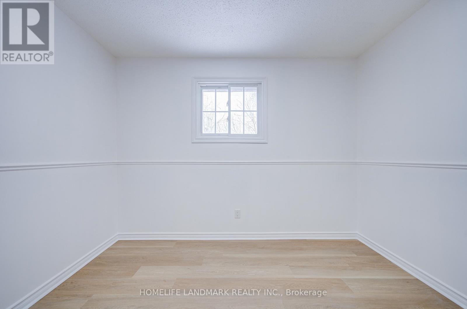 306 Terrace Drive, Georgina, Ontario  L4P 2Y8 - Photo 18 - N12597998