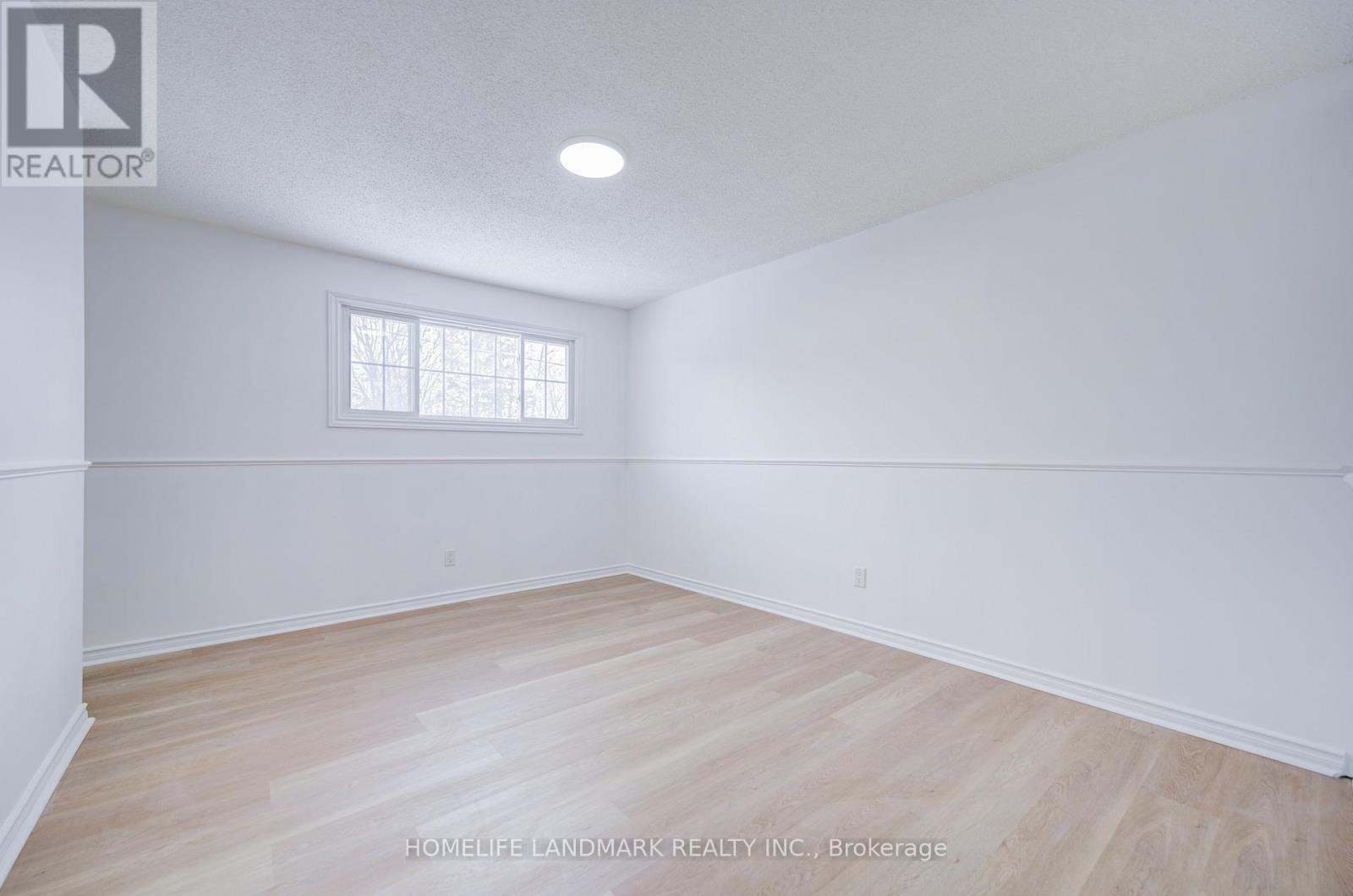 306 Terrace Drive, Georgina, Ontario  L4P 2Y8 - Photo 19 - N12597998