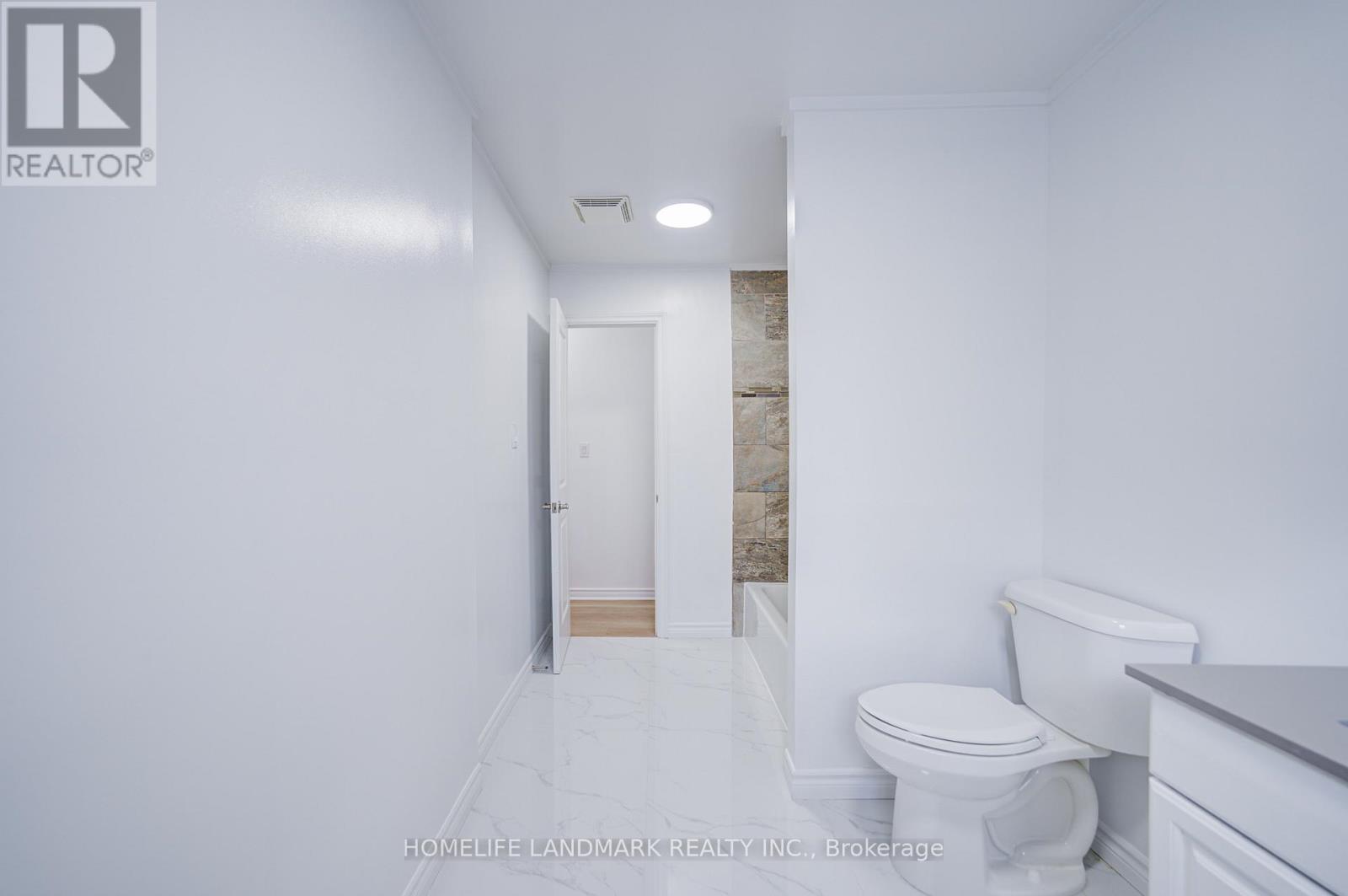 306 Terrace Drive, Georgina, Ontario  L4P 2Y8 - Photo 22 - N12597998