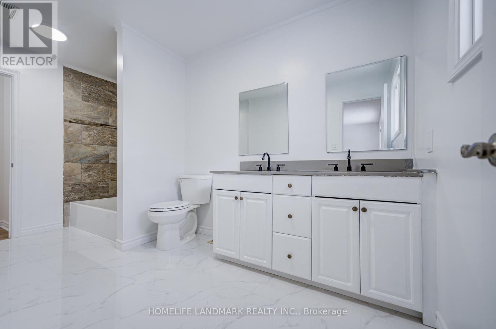 306 Terrace Drive, Georgina, Ontario  L4P 2Y8 - Photo 23 - N12597998