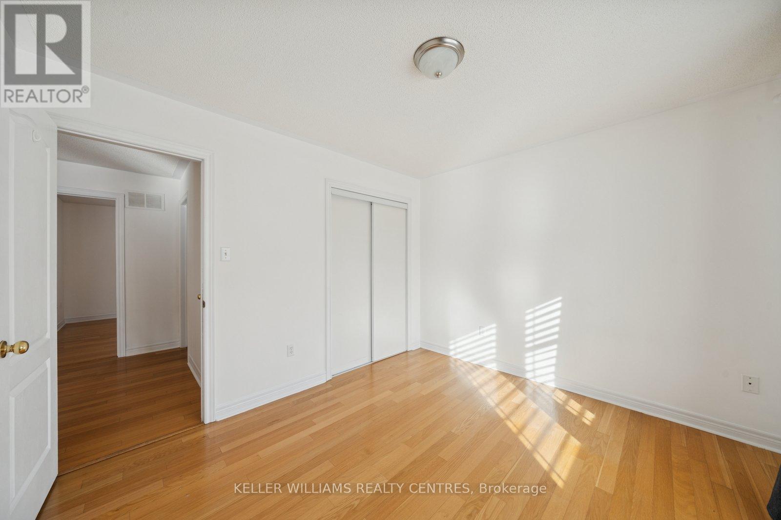 10 Margaret Place, Georgina, Ontario  L4P 3X2 - Photo 24 - N12598004