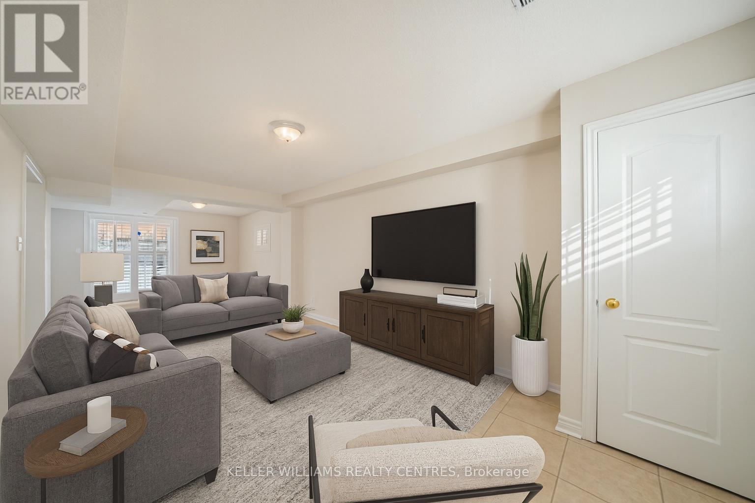 10 Margaret Place, Georgina, Ontario  L4P 3X2 - Photo 29 - N12598004