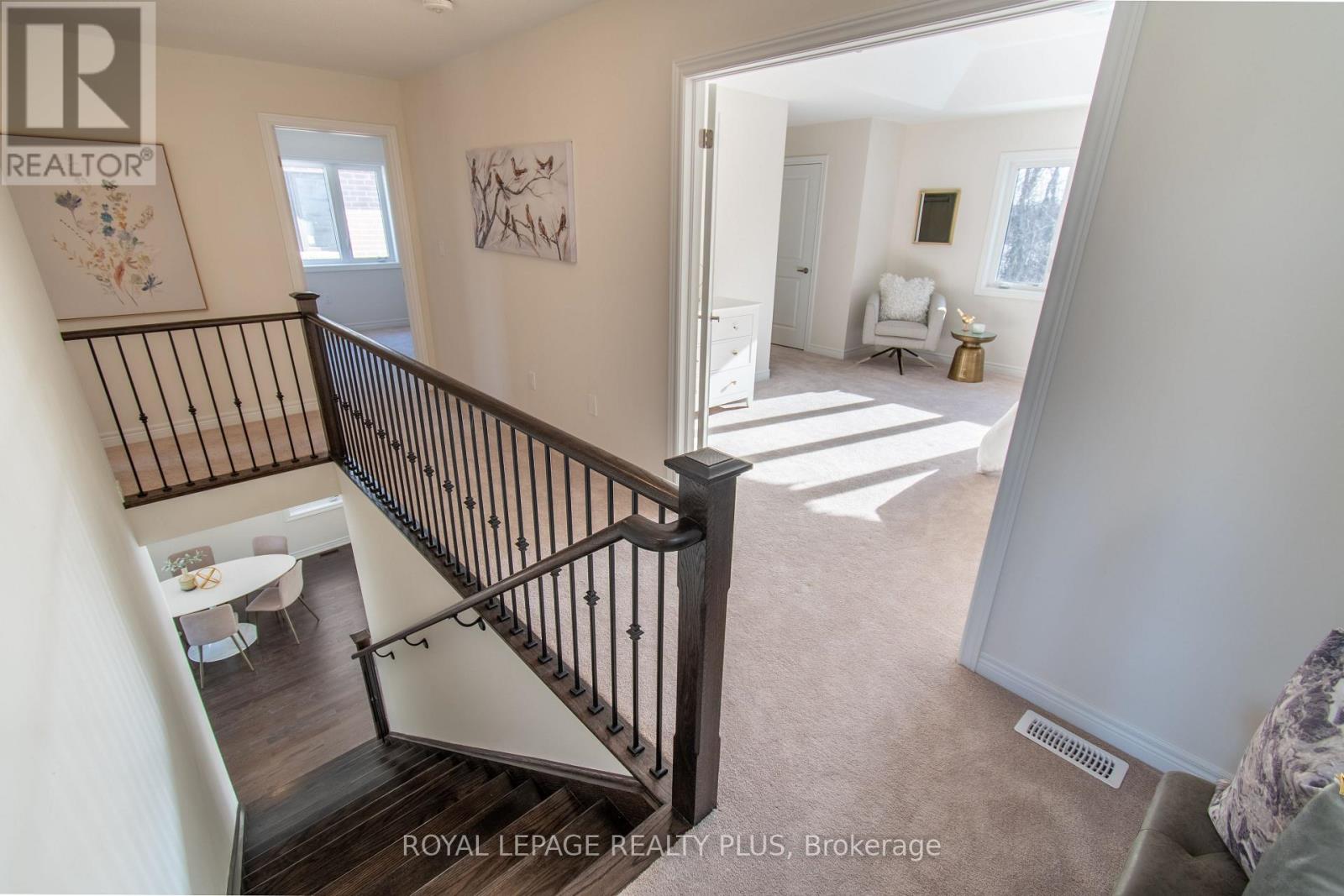 147 Dovedale Drive, Georgina, Ontario  L4P 0S6 - Photo 18 - N12598128