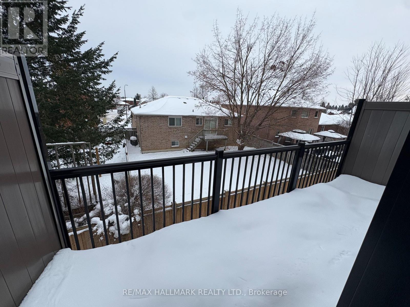 21 - 540 Essa Road, Barrie (Holly), Ontario  L9J 0H2 - Photo 4 - S12598152