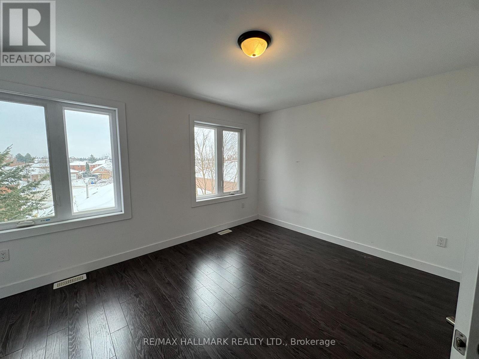 21 - 540 Essa Road, Barrie (Holly), Ontario  L9J 0H2 - Photo 7 - S12598152